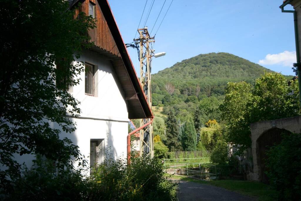 Pobyt v CHKO České středohoří pod horou Milešovkou Teplice Exterior foto